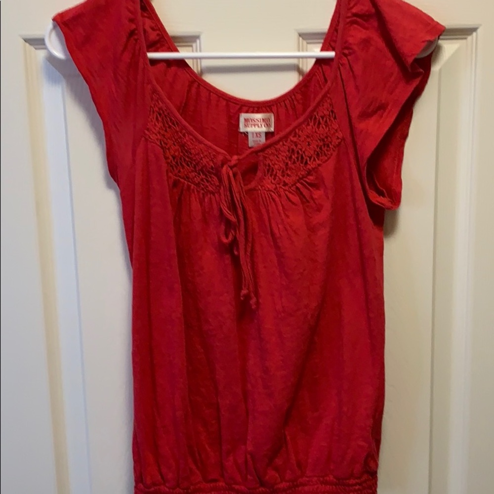 Red/orange top - Picture 2 of 2
